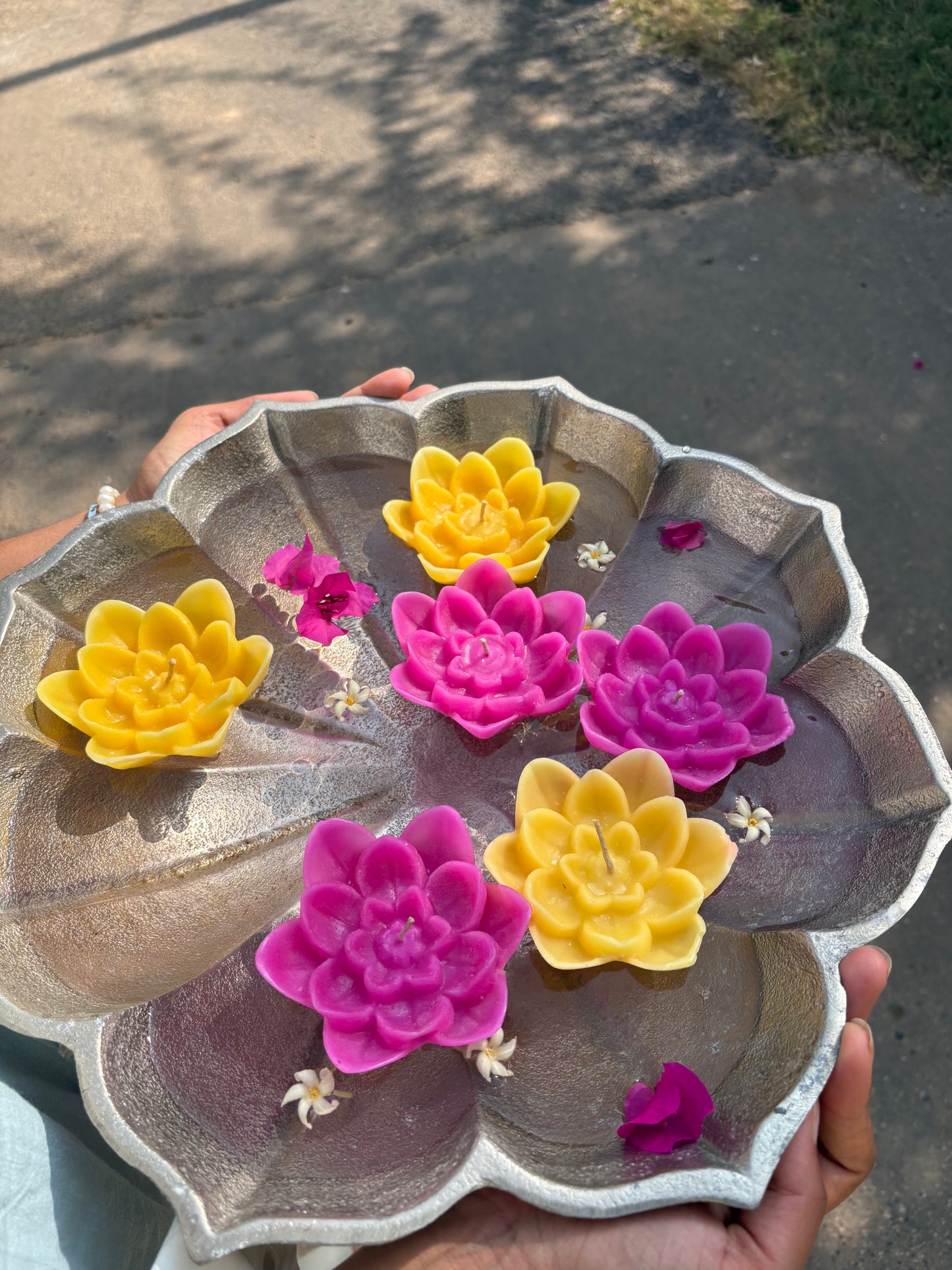 Lotus Flower Floater (Box of 3)
